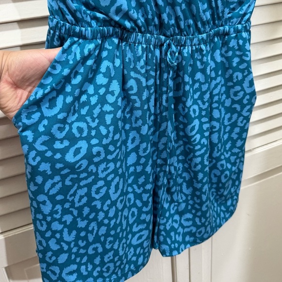 Gilli Women’s Romper - Picture 3 of 5